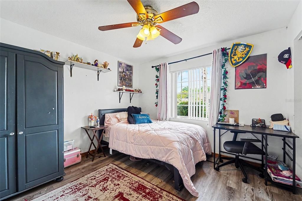 For Sale: $355,000 (4 beds, 3 baths, 2230 Square Feet)