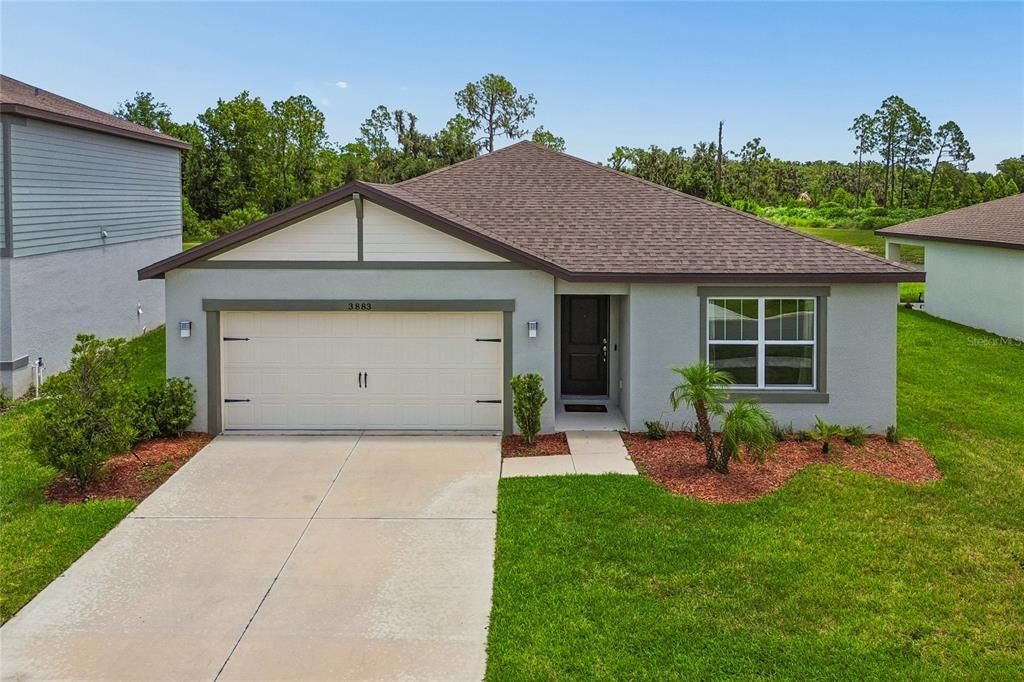For Sale: $415,000 (4 beds, 2 baths, 1844 Square Feet)