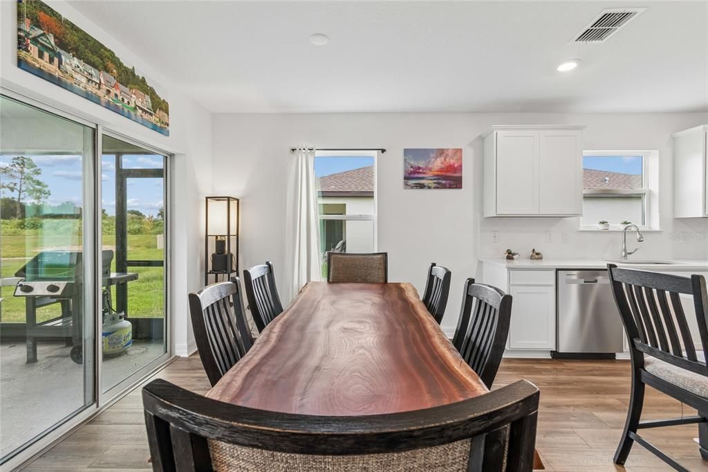 For Sale: $415,000 (4 beds, 2 baths, 1844 Square Feet)