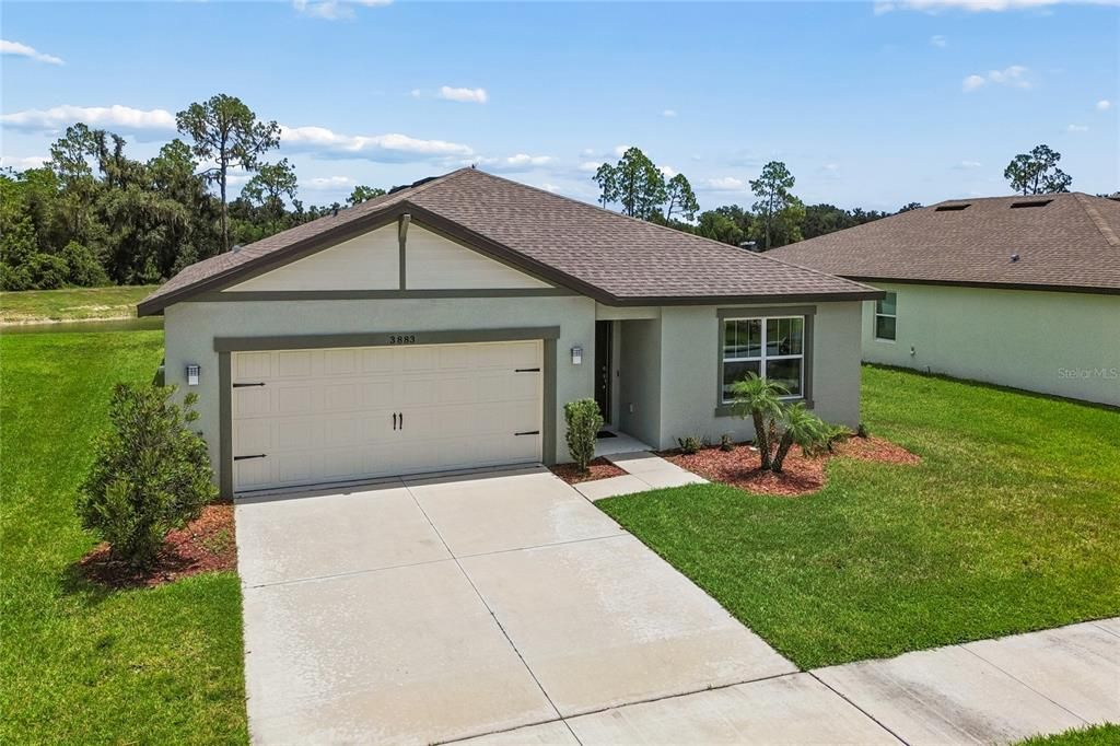 For Sale: $415,000 (4 beds, 2 baths, 1844 Square Feet)