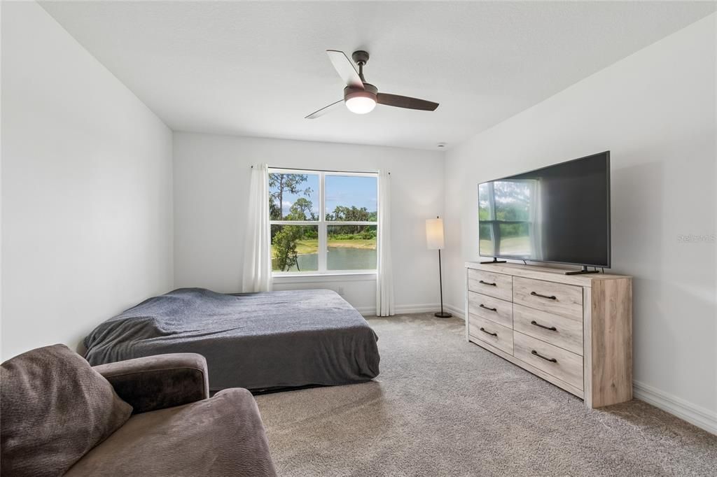 For Sale: $415,000 (4 beds, 2 baths, 1844 Square Feet)