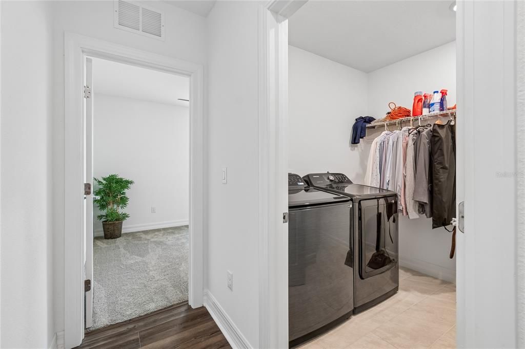 For Sale: $415,000 (4 beds, 2 baths, 1844 Square Feet)