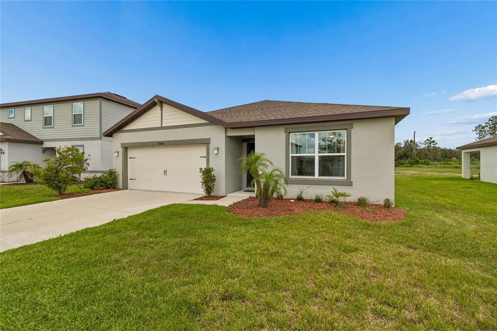 For Sale: $415,000 (4 beds, 2 baths, 1844 Square Feet)