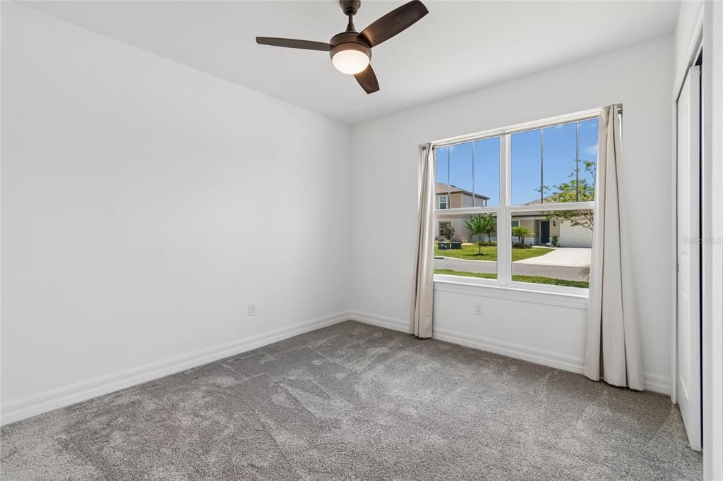 For Sale: $415,000 (4 beds, 2 baths, 1844 Square Feet)