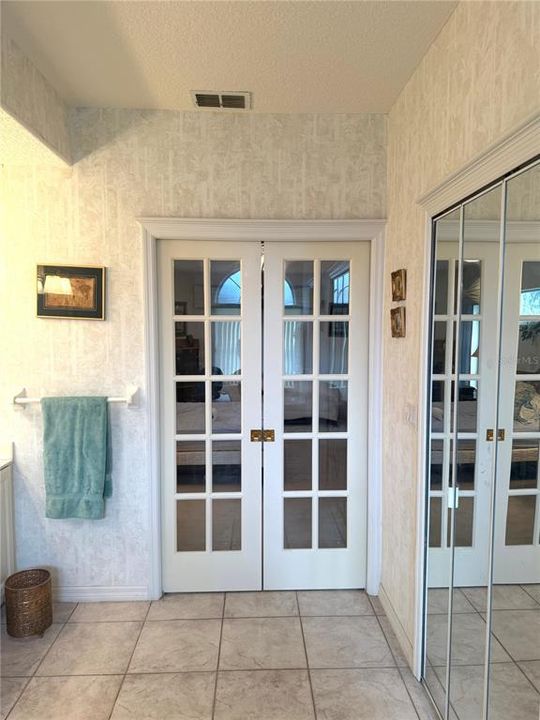 For Sale: $395,000 (3 beds, 2 baths, 2064 Square Feet)