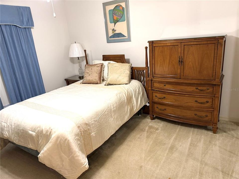 For Sale: $395,000 (3 beds, 2 baths, 2064 Square Feet)