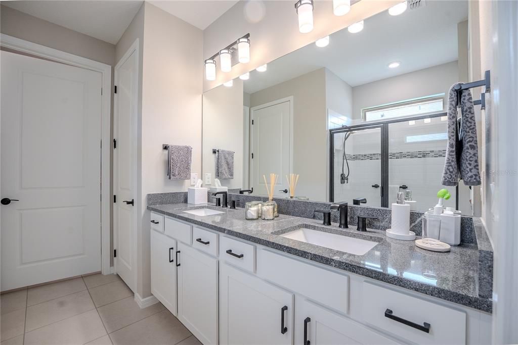 For Sale: $312,312 (2 beds, 2 baths, 1406 Square Feet)