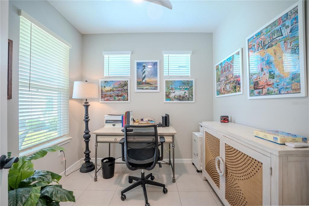 For Sale: $312,312 (2 beds, 2 baths, 1406 Square Feet)