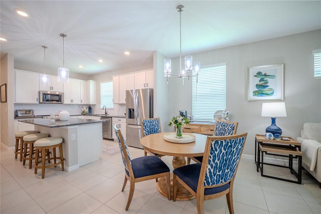 For Sale: $312,312 (2 beds, 2 baths, 1406 Square Feet)
