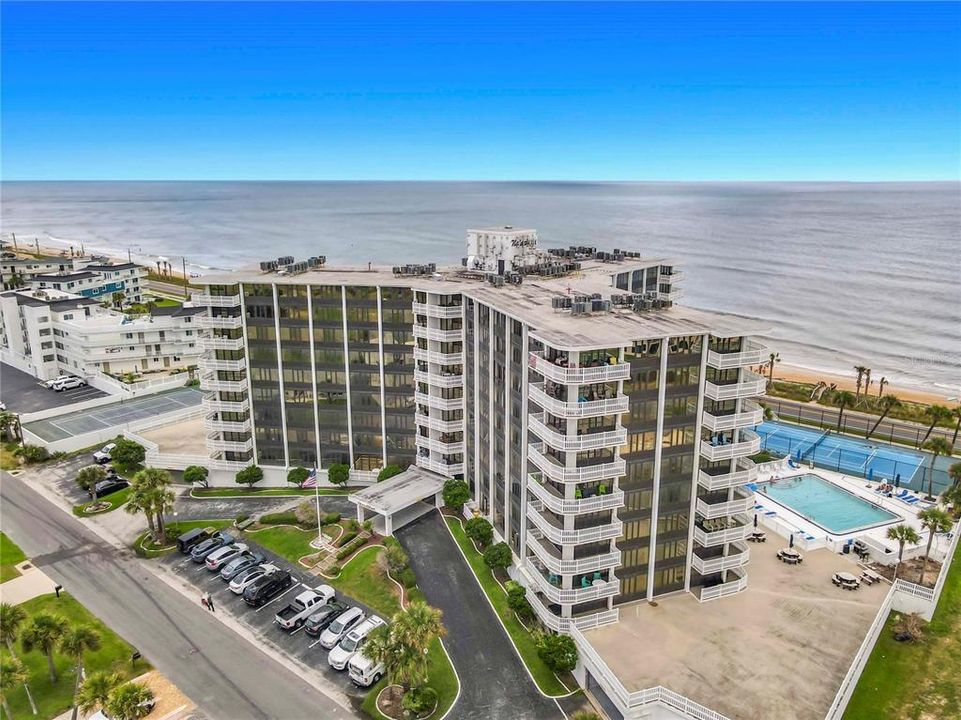 For Sale: $499,900 (3 beds, 2 baths, 1619 Square Feet)