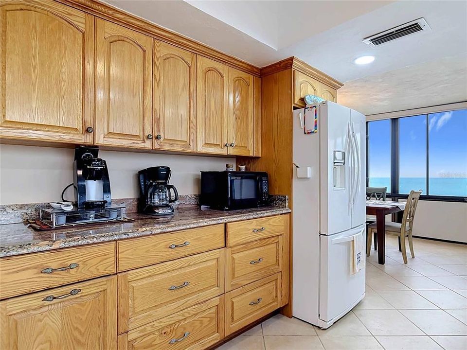 For Sale: $499,900 (3 beds, 2 baths, 1619 Square Feet)