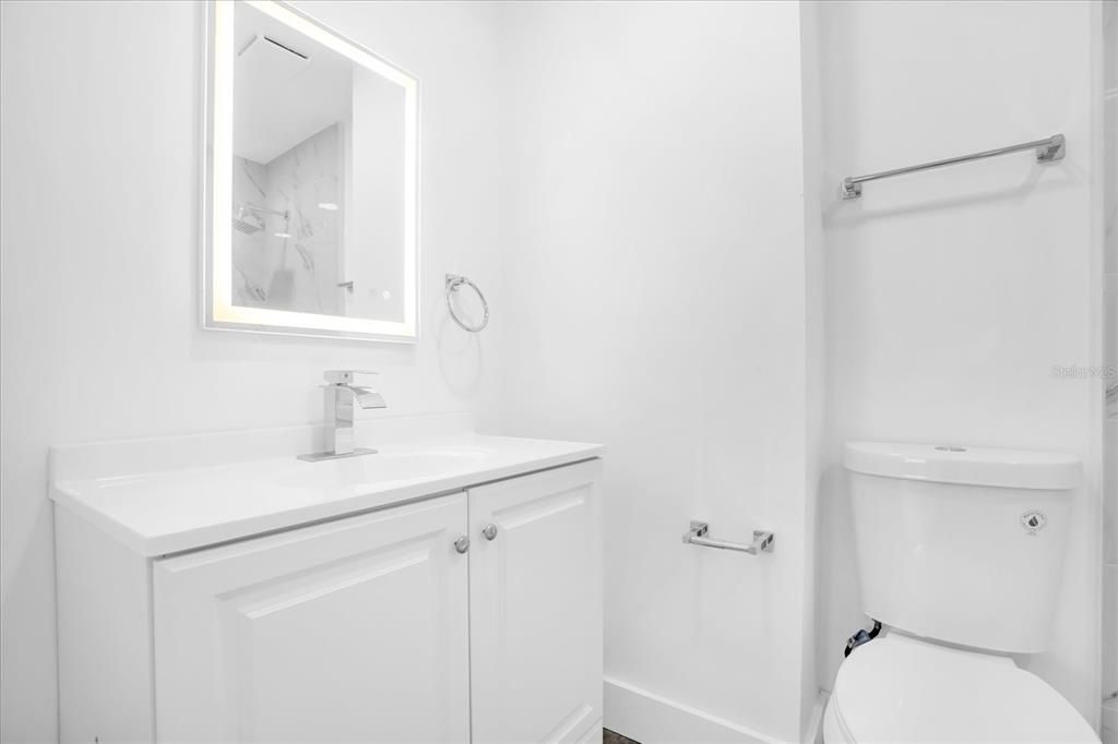 For Rent: $2,000 (3 beds, 2 baths, 1120 Square Feet)
