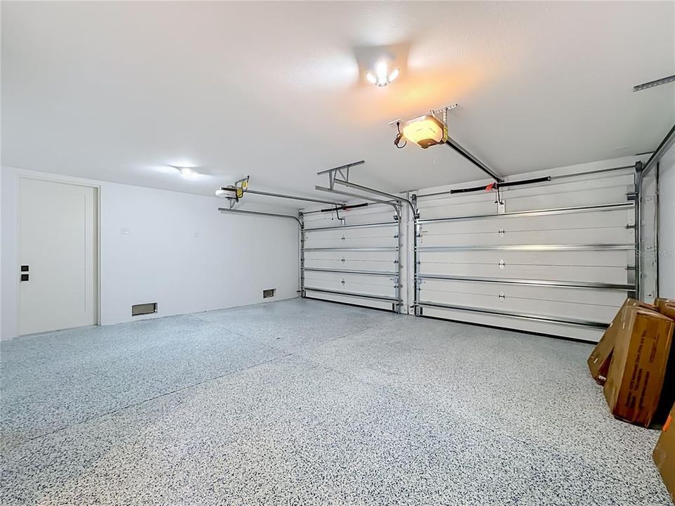 En Venta: $2,950,000 (4 camas, 4 baños, 2325 Pies cuadrados)