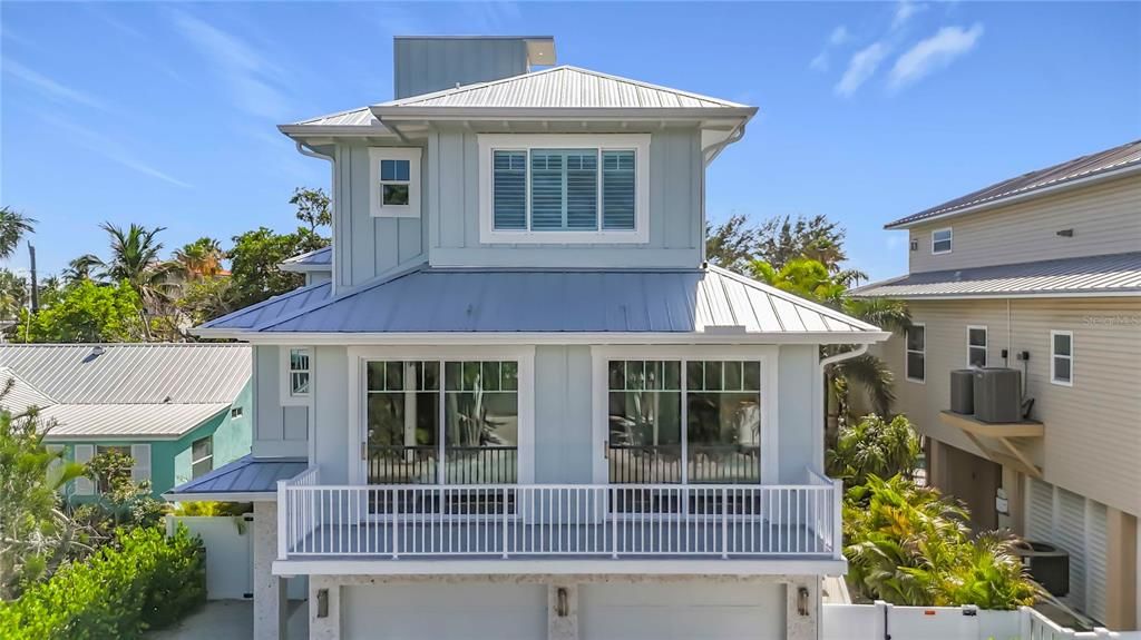 En Venta: $2,950,000 (4 camas, 4 baños, 2325 Pies cuadrados)