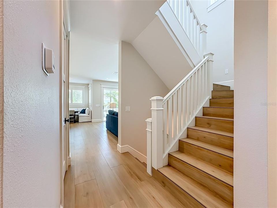 En Venta: $2,950,000 (4 camas, 4 baños, 2325 Pies cuadrados)