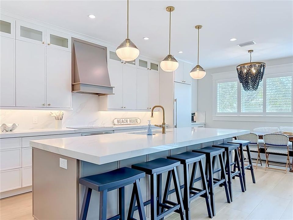 En Venta: $2,950,000 (4 camas, 4 baños, 2325 Pies cuadrados)
