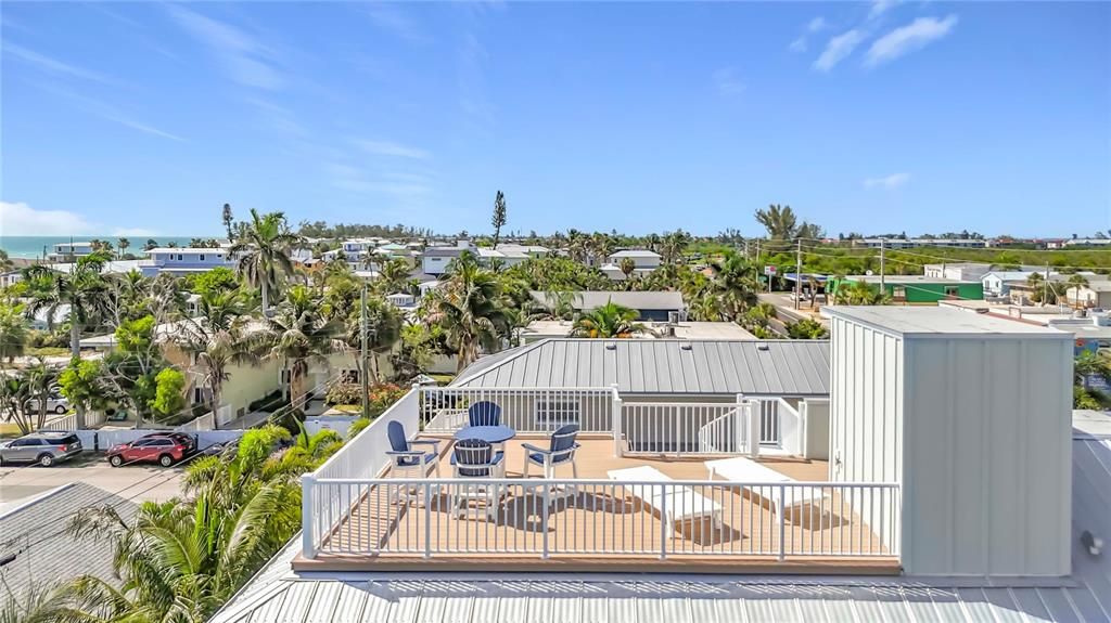 En Venta: $2,950,000 (4 camas, 4 baños, 2325 Pies cuadrados)