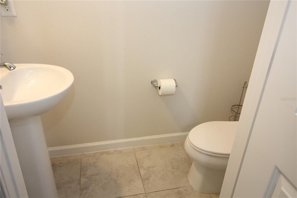 For Sale: $369,900 (3 beds, 2 baths, 1860 Square Feet)
