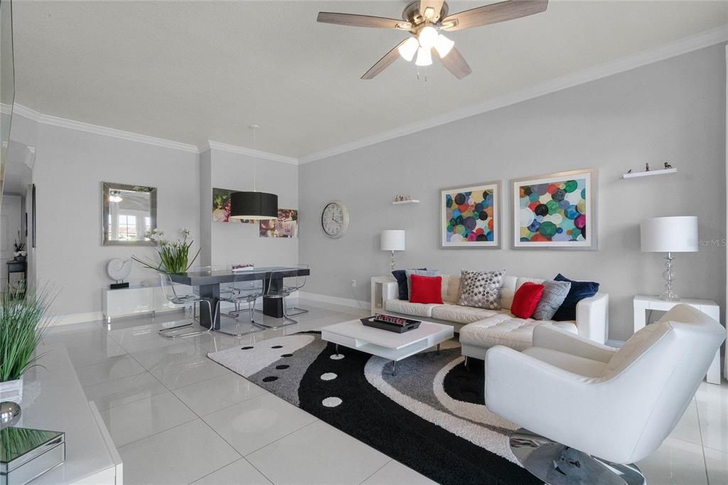 For Sale: $318,900 (3 beds, 2 baths, 1472 Square Feet)