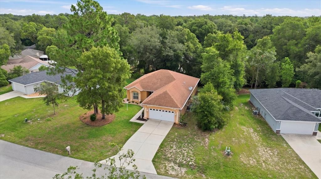 For Sale: $299,900 (3 beds, 2 baths, 1627 Square Feet)