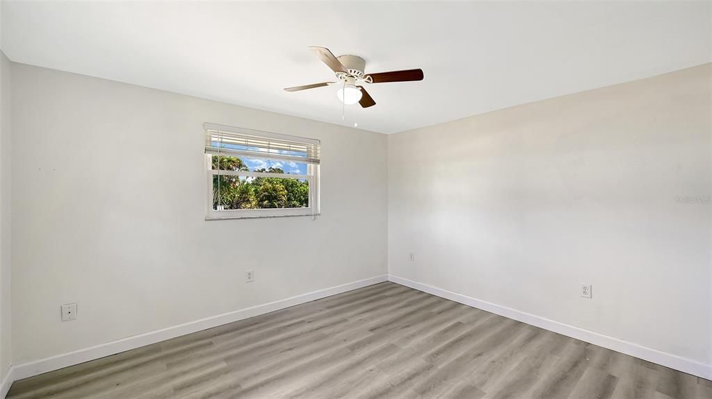For Rent: $2,595 (2 beds, 2 baths, 1573 Square Feet)