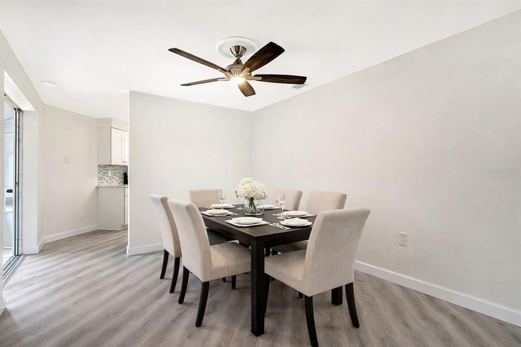 For Rent: $2,595 (2 beds, 2 baths, 1573 Square Feet)