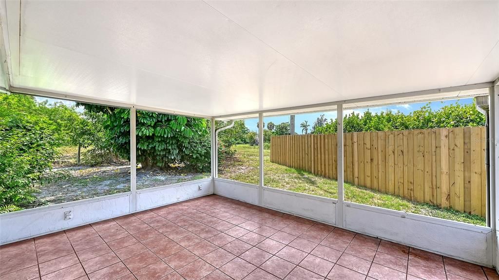 For Rent: $2,595 (2 beds, 2 baths, 1573 Square Feet)