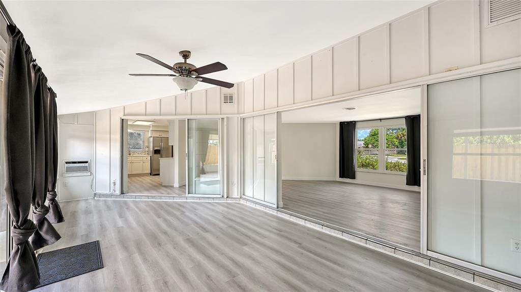 For Rent: $2,595 (2 beds, 2 baths, 1573 Square Feet)