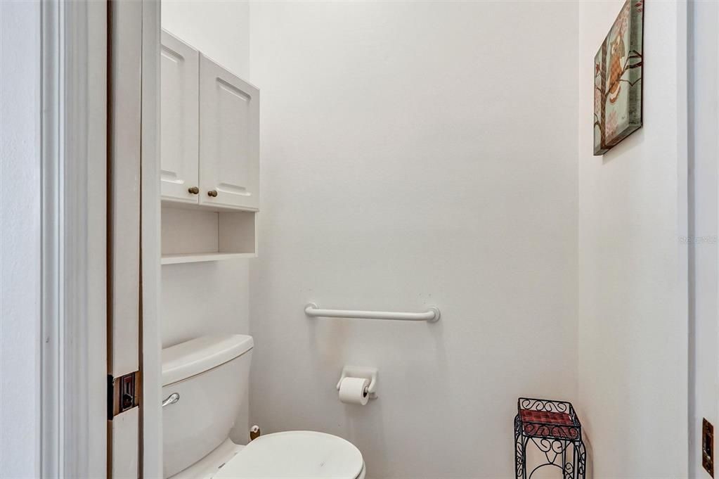 For Sale: $364,000 (2 beds, 2 baths, 1656 Square Feet)