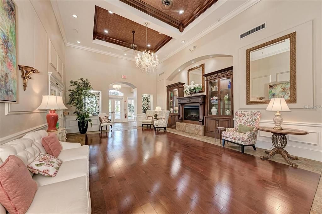 For Sale: $364,000 (2 beds, 2 baths, 1656 Square Feet)