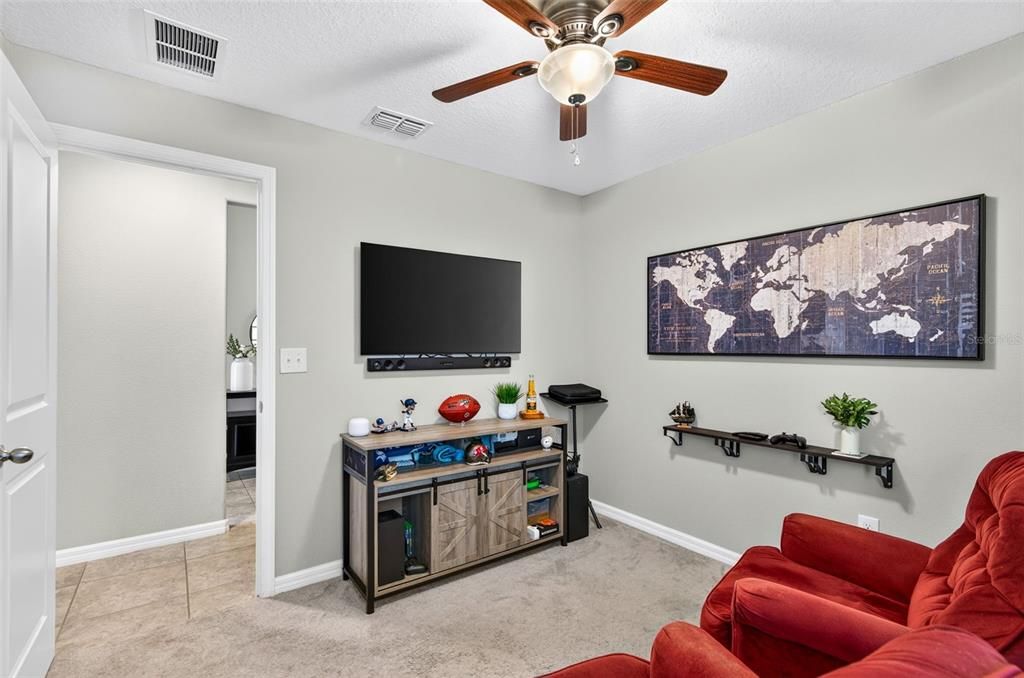 For Sale: $410,000 (4 beds, 2 baths, 1935 Square Feet)