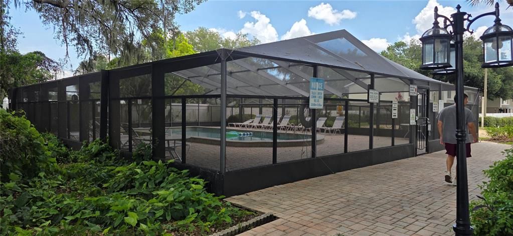 For Sale: $132,900 (2 beds, 2 baths, 864 Square Feet)