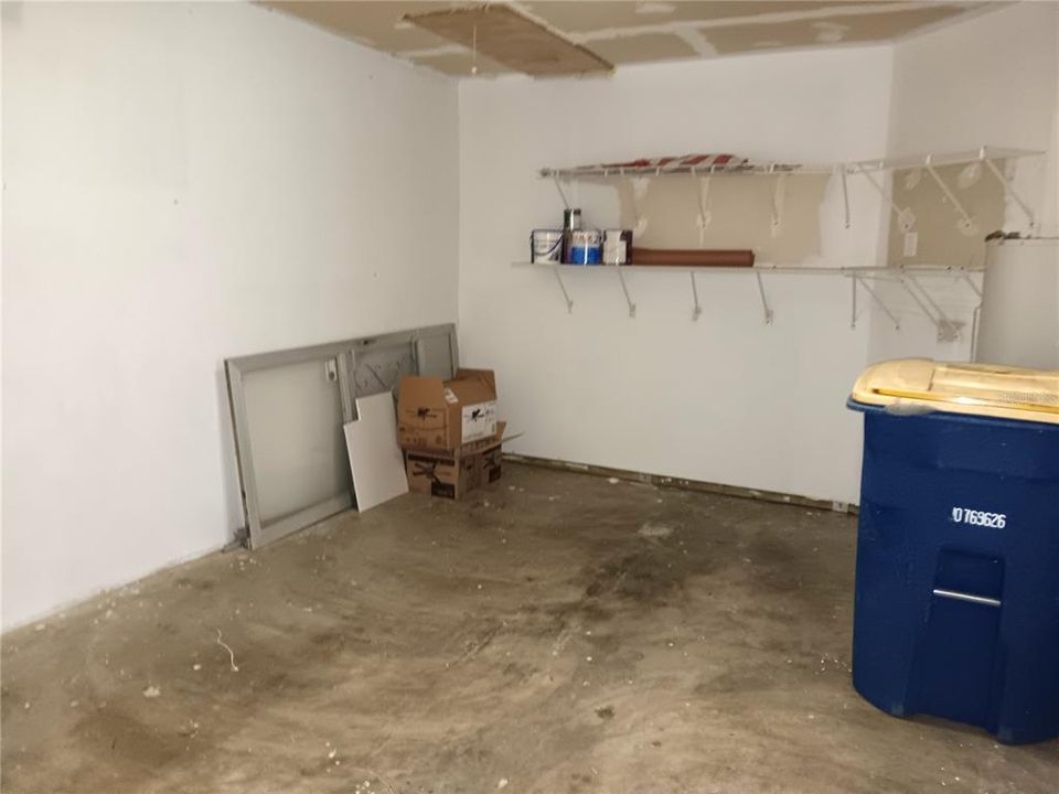 For Rent: $2,275 (2 beds, 2 baths, 1013 Square Feet)