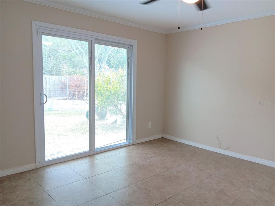 For Rent: $2,275 (2 beds, 2 baths, 1013 Square Feet)