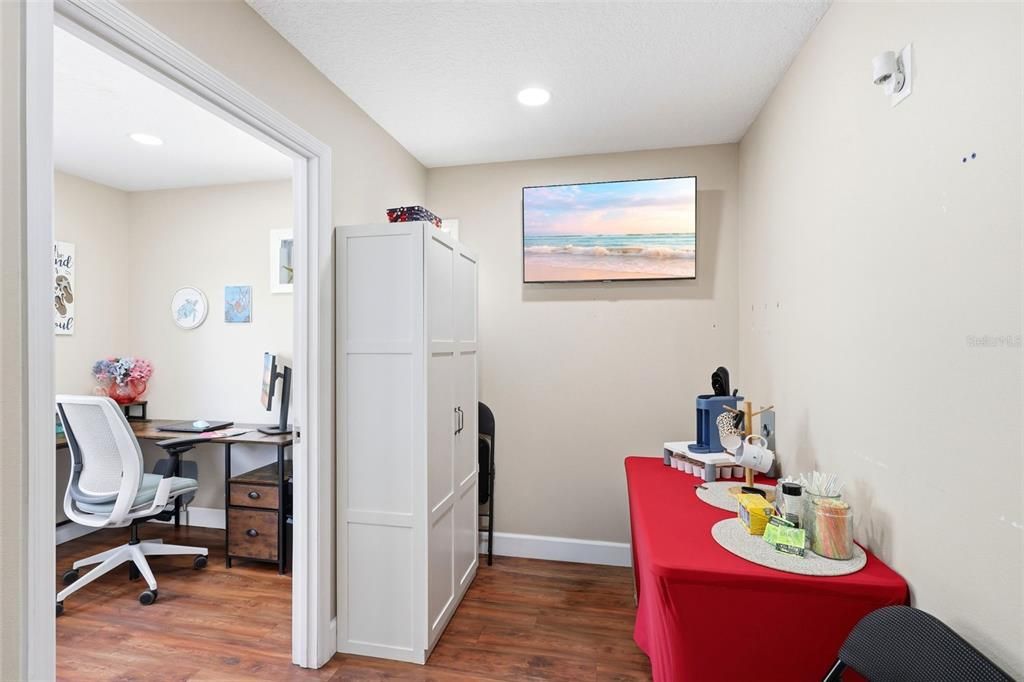 For Sale: $450,000 (0 beds, 0 baths, 1786 Square Feet)