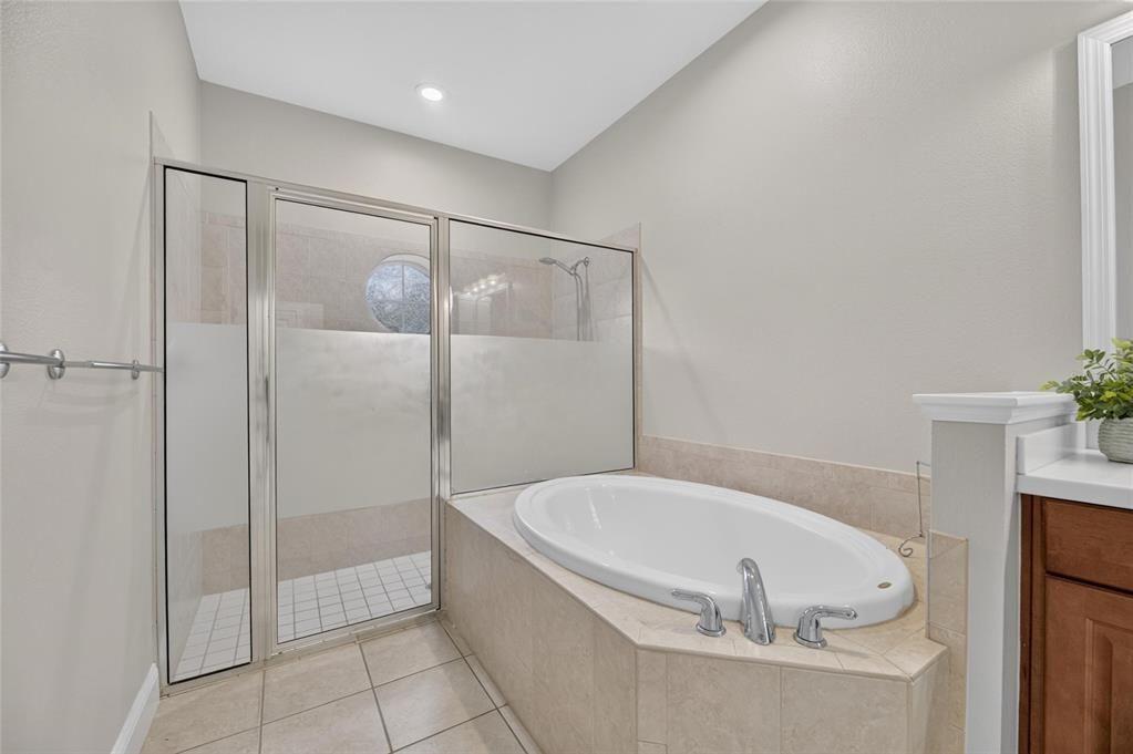В аренду: $3,500 (4 спален, 2 ванн, 2647 Квадратных фут)