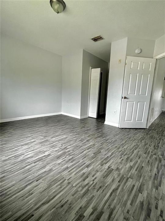 В аренду: $1,900 (3 спален, 2 ванн, 1151 Квадратных фут)