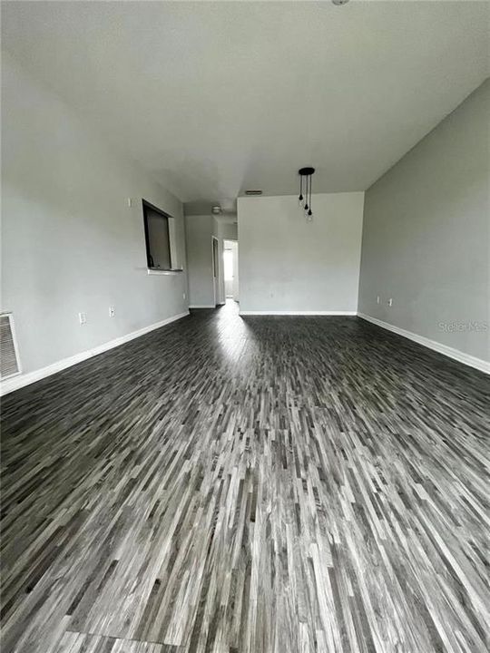 В аренду: $1,900 (3 спален, 2 ванн, 1151 Квадратных фут)