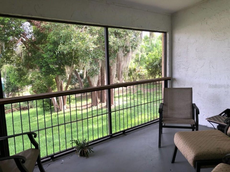 For Rent: $1,850 (2 beds, 2 baths, 1330 Square Feet)