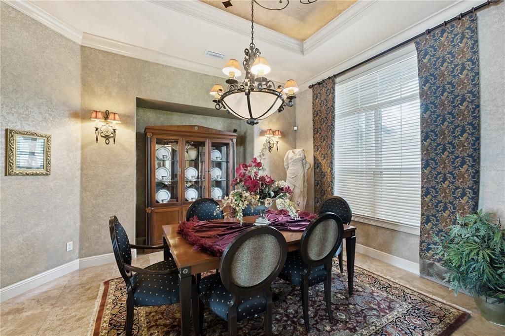 For Sale: $2,650,000 (5 beds, 5 baths, 5433 Square Feet)