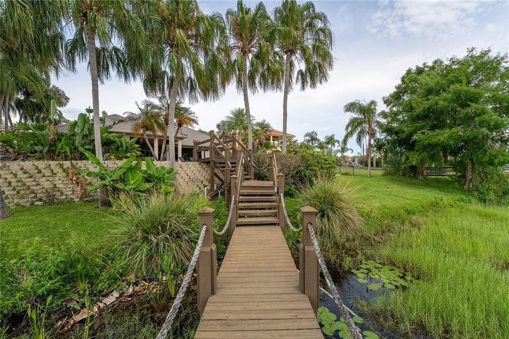 For Sale: $2,650,000 (5 beds, 5 baths, 5433 Square Feet)