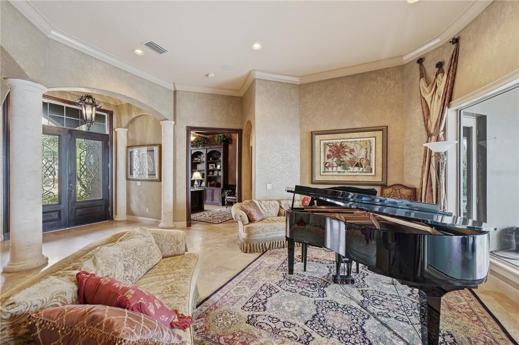 For Sale: $2,650,000 (5 beds, 5 baths, 5433 Square Feet)