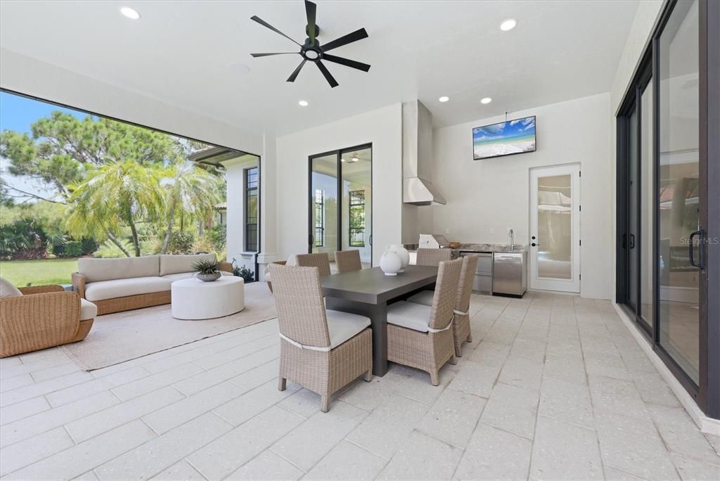 For Sale: $3,350,000 (4 beds, 4 baths, 4877 Square Feet)