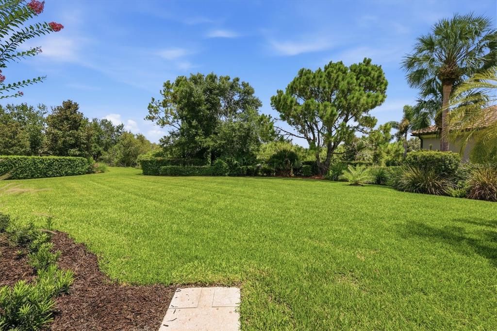 For Sale: $3,350,000 (4 beds, 4 baths, 4877 Square Feet)