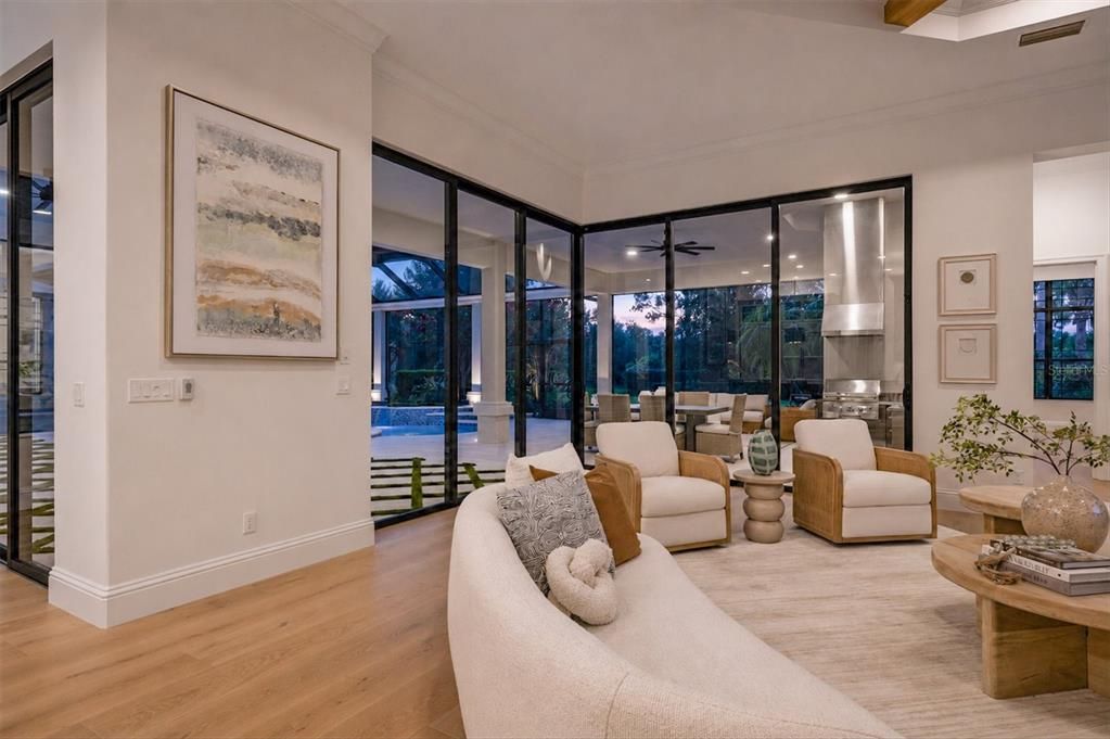 For Sale: $3,350,000 (4 beds, 4 baths, 4877 Square Feet)