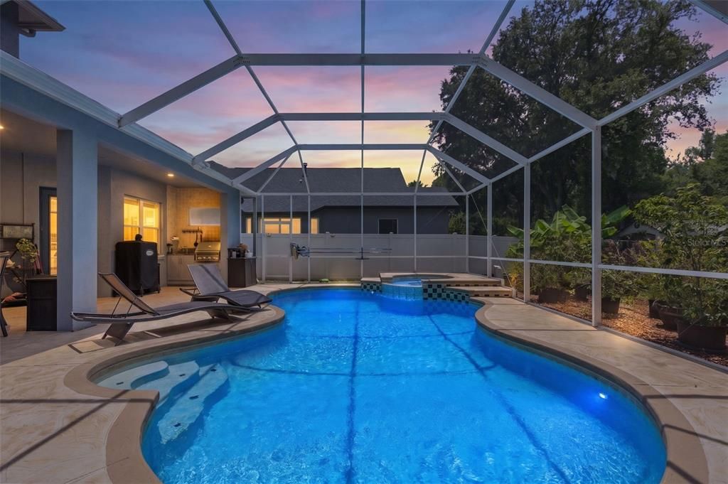 For Sale: $750,000 (5 beds, 4 baths, 3500 Square Feet)