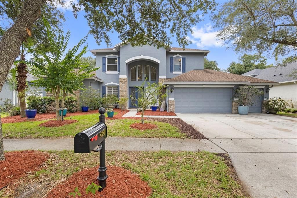 For Sale: $750,000 (5 beds, 4 baths, 3500 Square Feet)