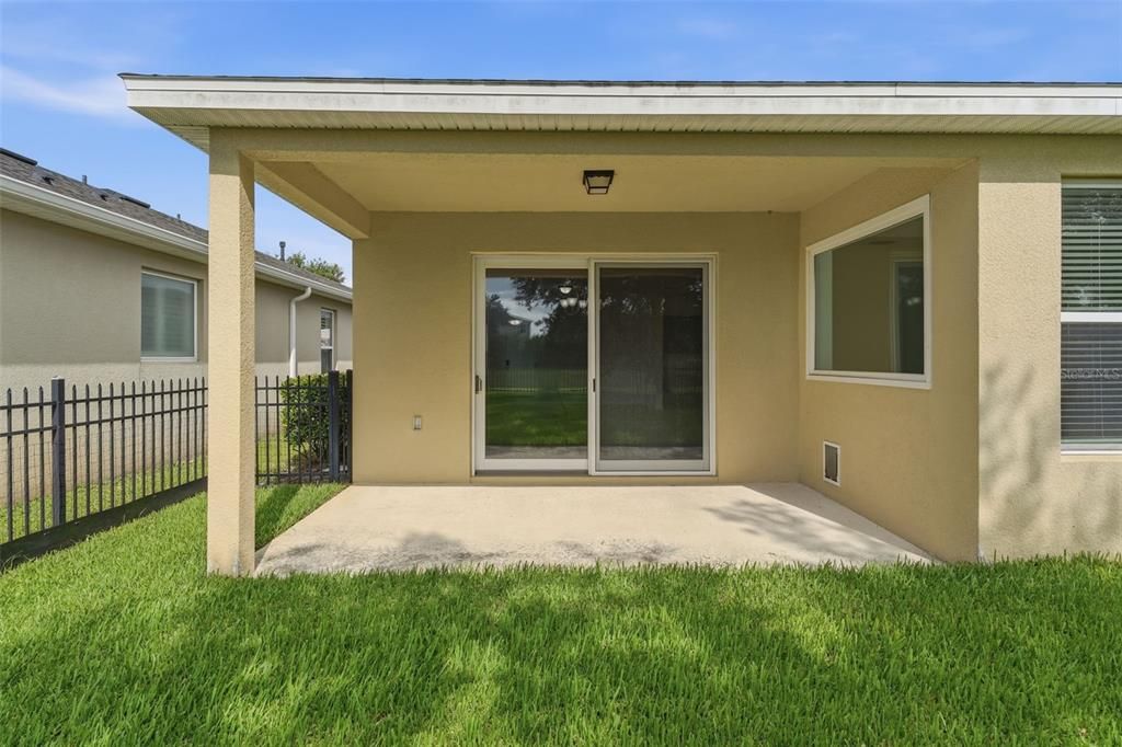 For Sale: $349,900 (3 beds, 2 baths, 1759 Square Feet)