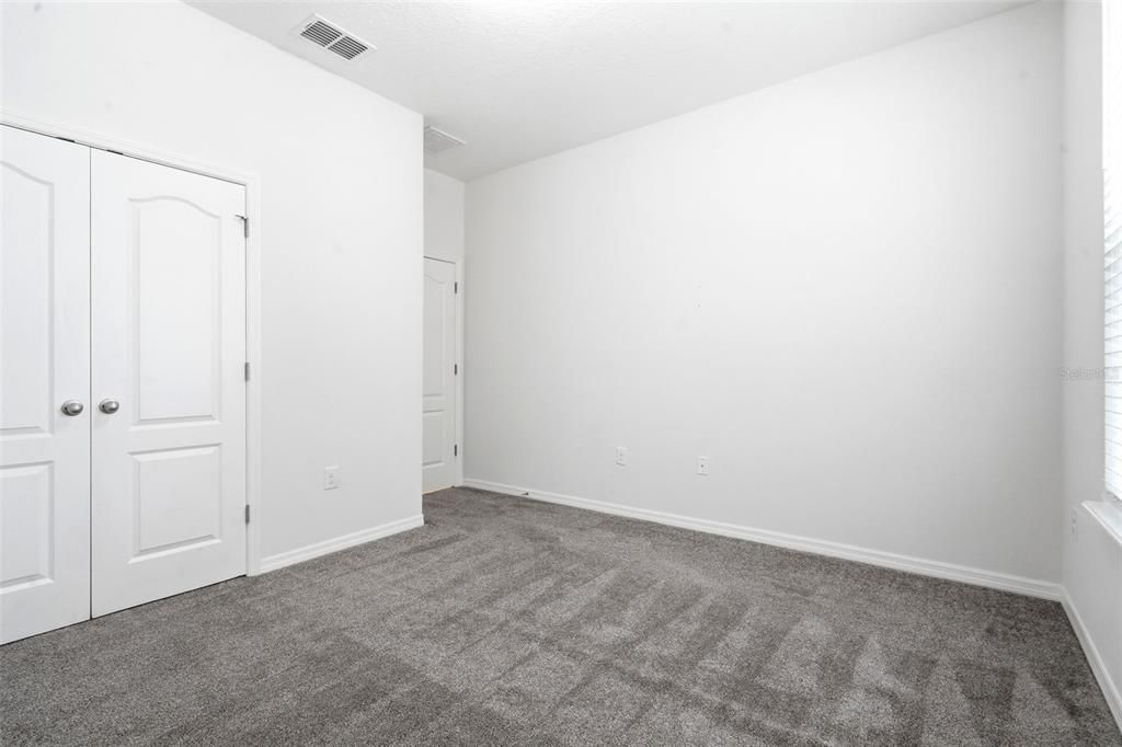 For Sale: $349,900 (3 beds, 2 baths, 1759 Square Feet)