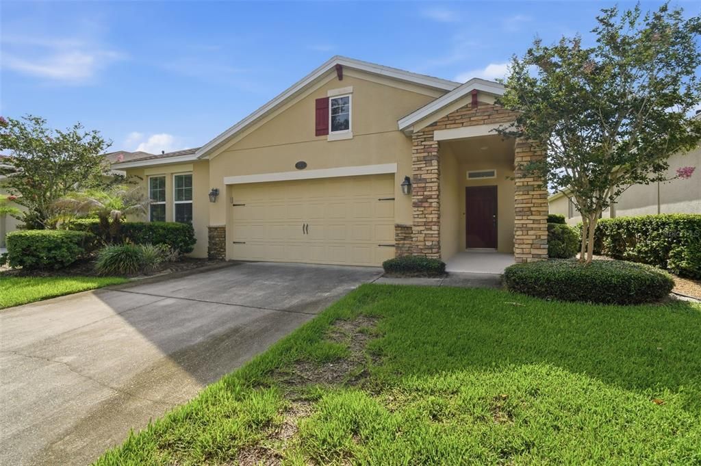For Sale: $349,900 (3 beds, 2 baths, 1759 Square Feet)